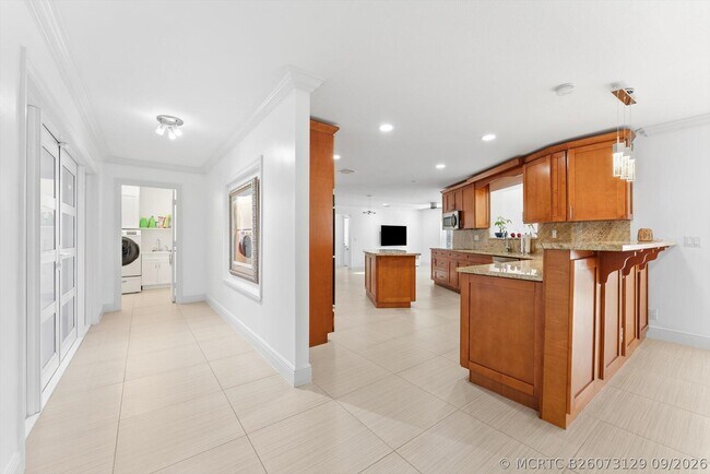 Building Photo - 701 Buoy Rd