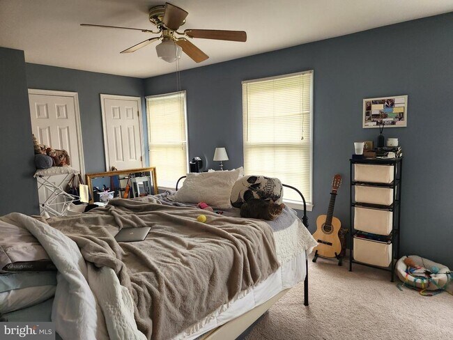 Building Photo - 5 Harlech Dr