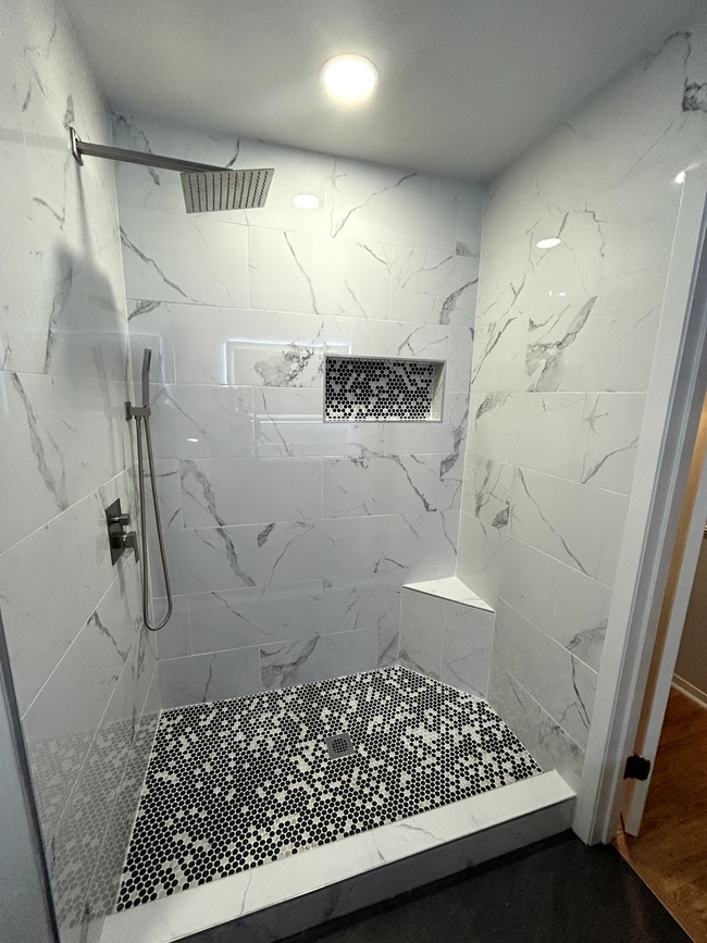 Building Photo - Casita 236