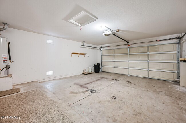 Building Photo - 7253 E Kiva Ave