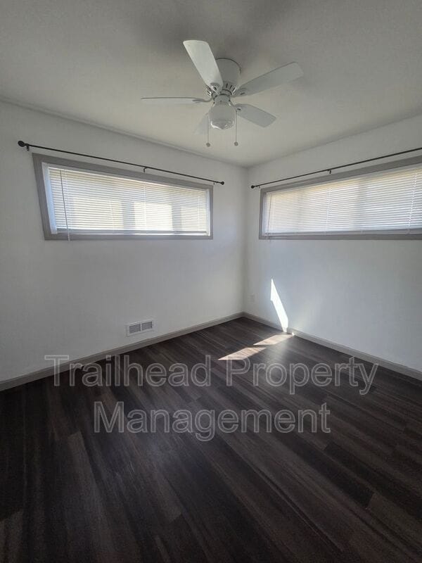 Building Photo - 11127 Blue Ridge Blvd