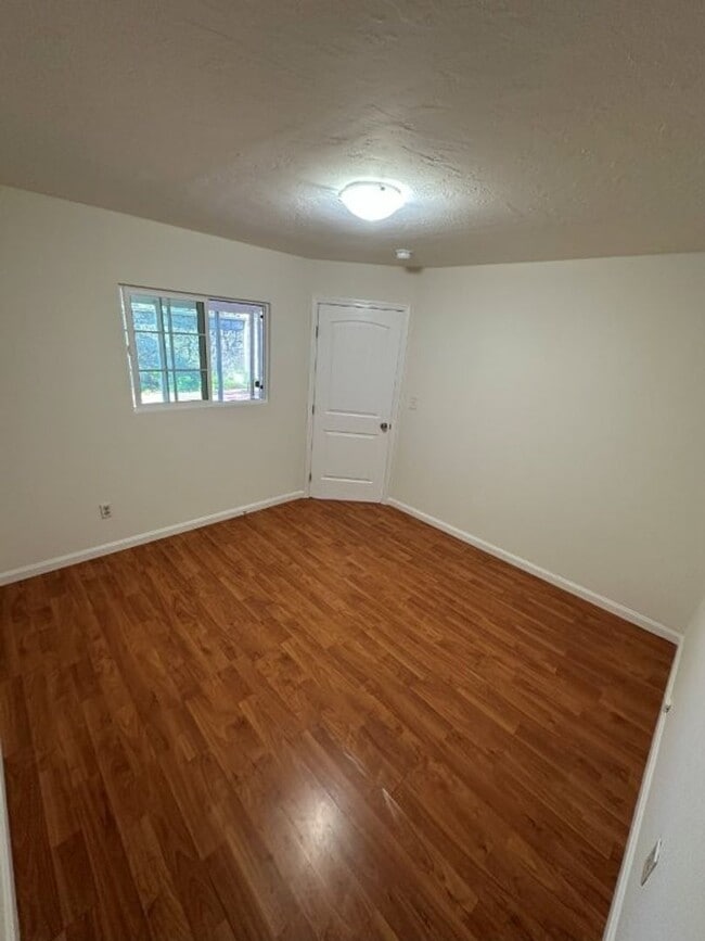 Building Photo - Nor Cal Realty, Inc. - 3 Bedroom 2  Bath with 2 car garage