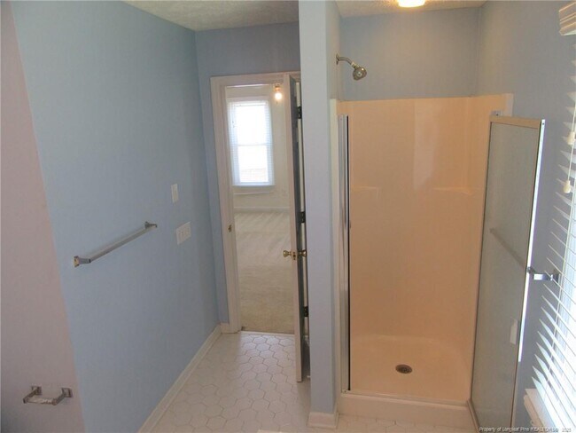 Building Photo - 6208 Dunbane Ct