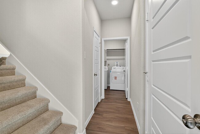 Building Photo - 15603 Agave Vly Trl