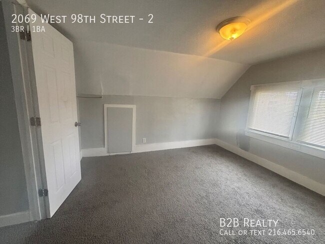 Building Photo - 2069 W 98th St
