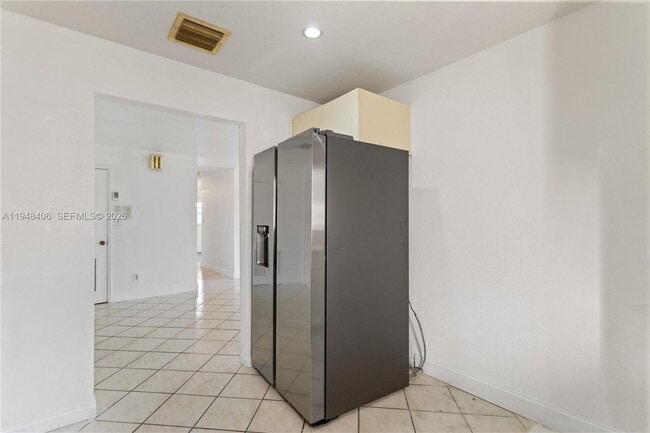 Building Photo - 3521 NW 18th Pl