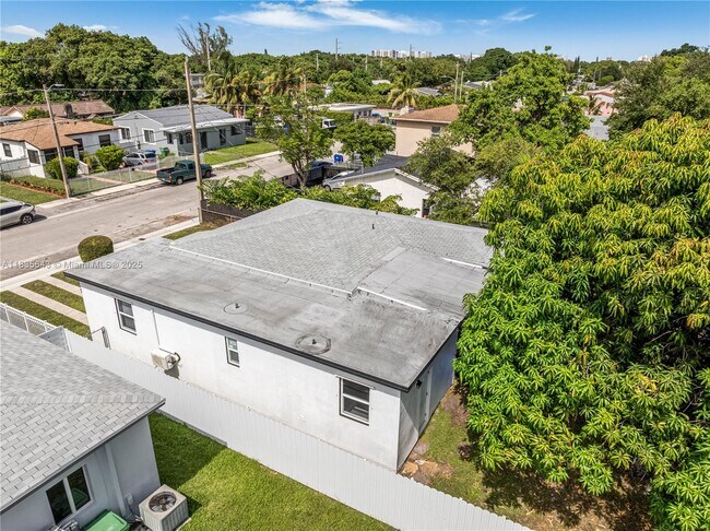 Building Photo - 1238 NW 57th St
