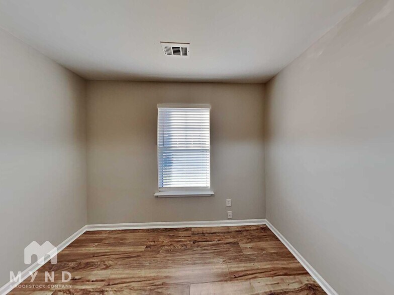 Building Photo - 4618 Wind Chime Ct