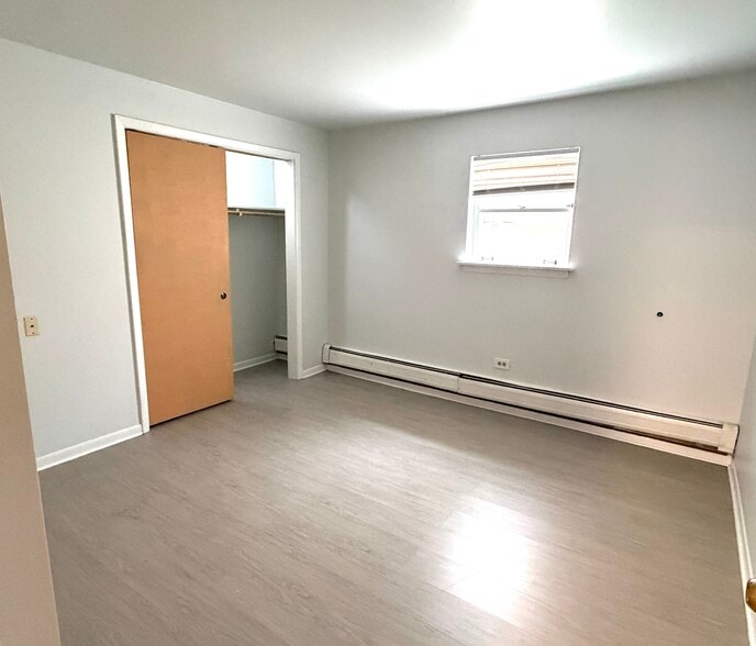 Building Photo - 1617 N 35th Ave