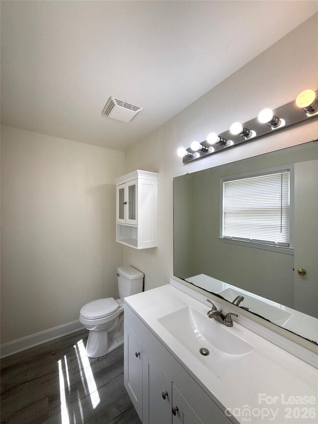 Building Photo - 7124 Starvalley Dr