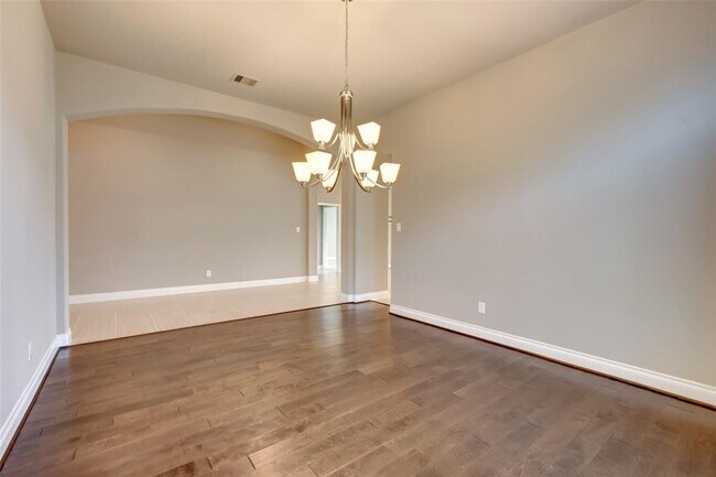 Building Photo - 23319 Tirino Shores Dr