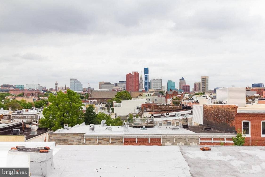 Building Photo - 9 E Fort Ave