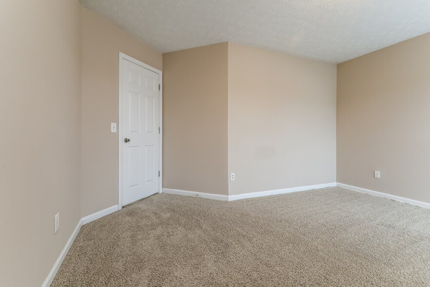 Building Photo - 4670 Duval Point Way SW