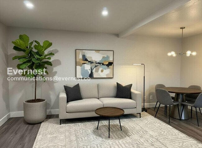 Building Photo - 2635 Hayden Rd