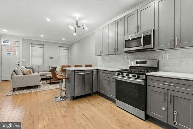 Building Photo - 2514 W Seybert St