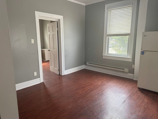 Building Photo - 134 43rd St