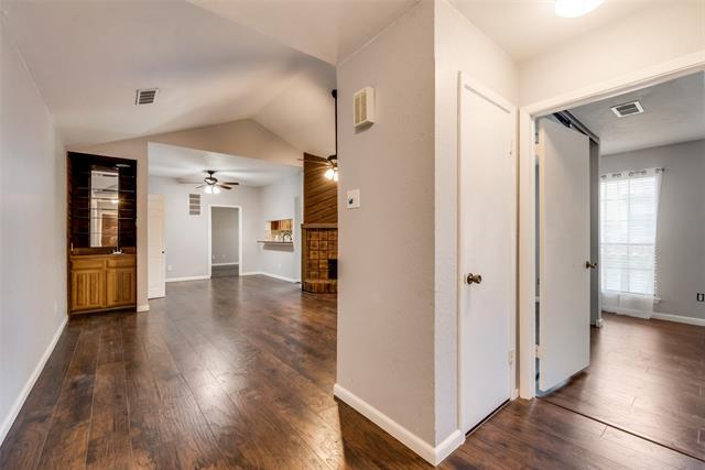 Building Photo - 336 Melrose Dr