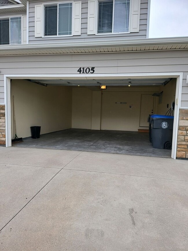 Building Photo - 4105 Gunsmoke Rd
