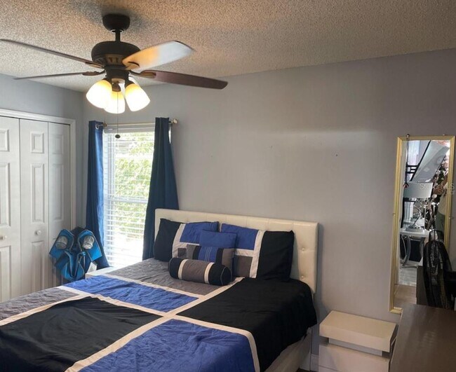 Building Photo - 8307 Sun Vista Way