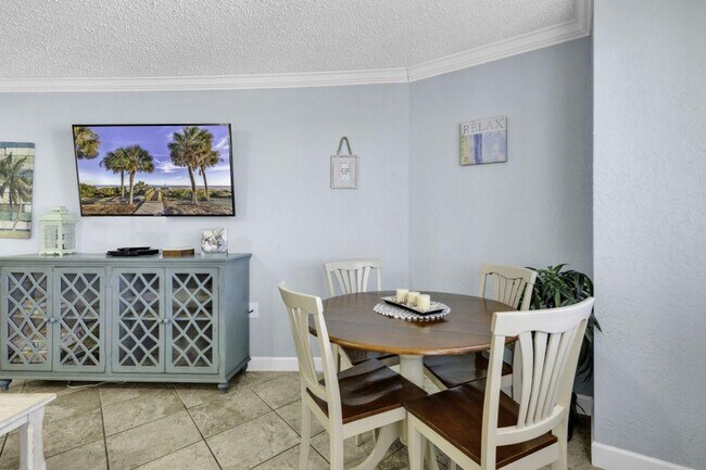 Building Photo - 2001 S Ocean Blvd