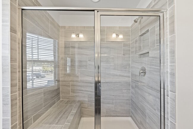 Building Photo - **Spacious 3/2.5 Townhome in Durham**