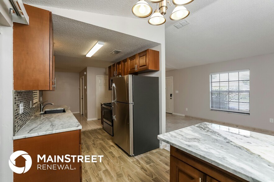 Building Photo - 3321 Knightsbridge Rd