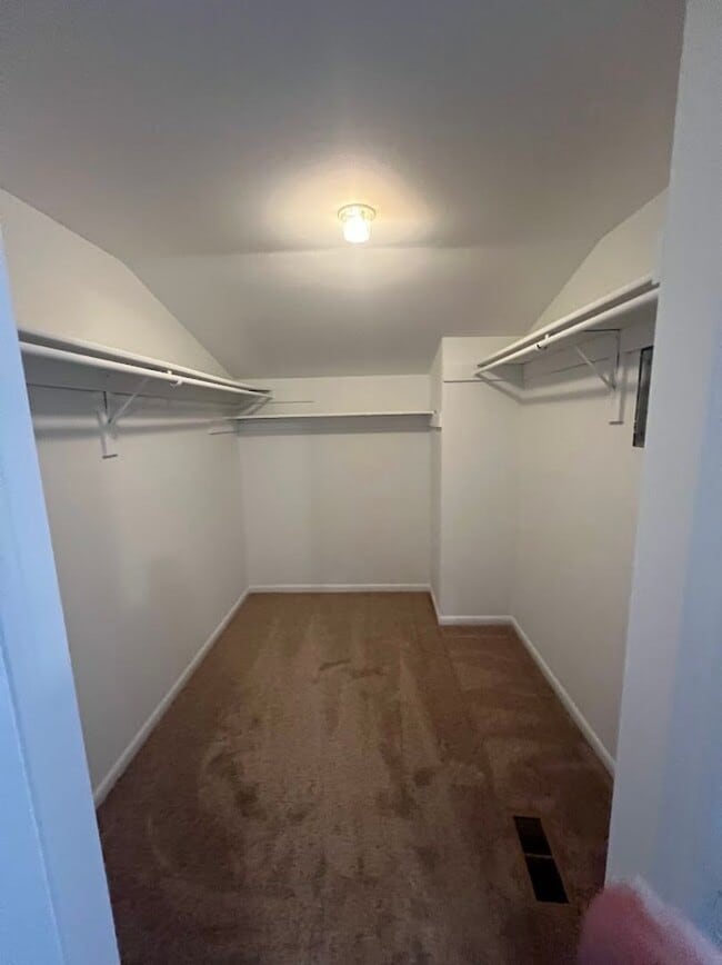 Building Photo - Great Berkshire Estates Condo, Wyomissing, PA