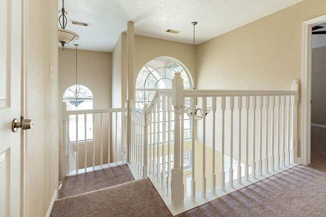 Building Photo - 27210 Afton Way