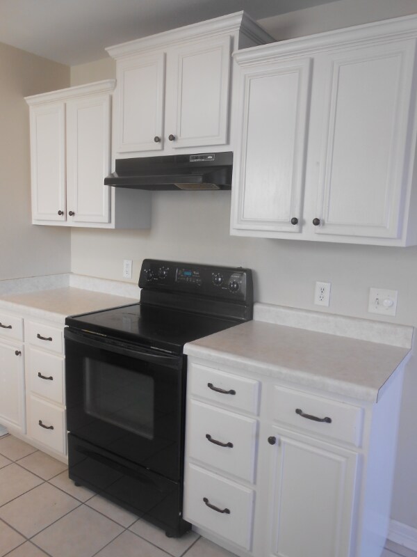 Building Photo - 156 Rob St