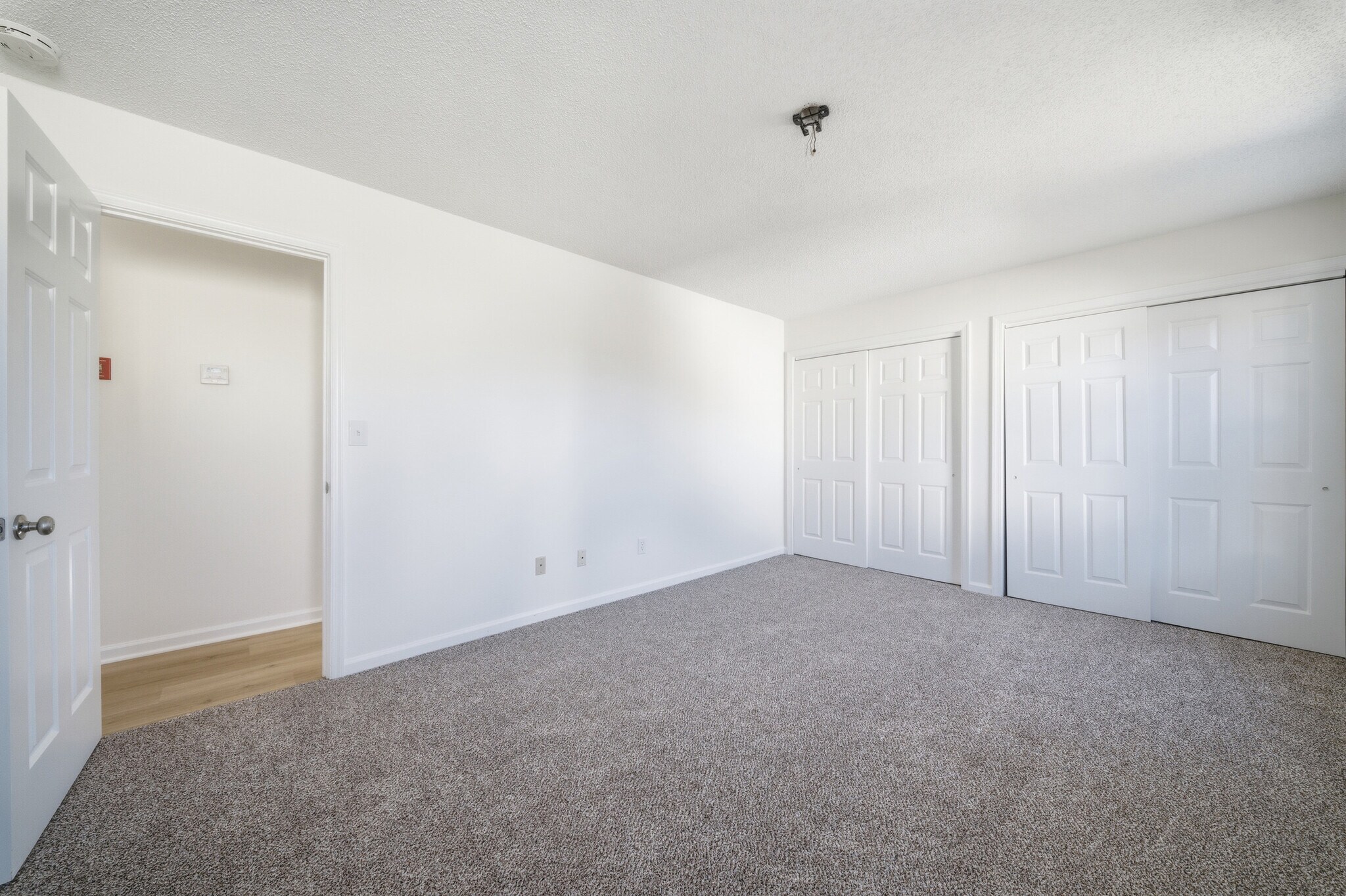 Building Photo - 4732 Brompton Dr