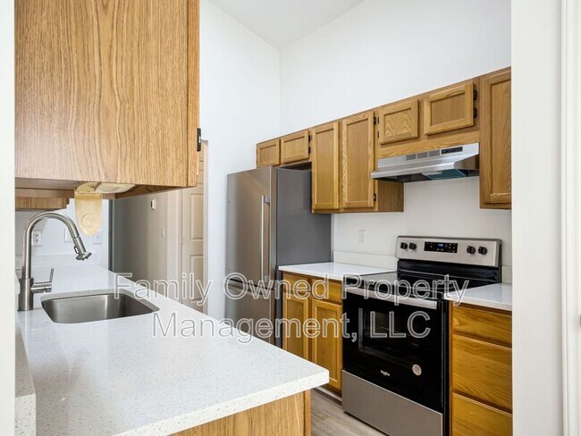 Building Photo - 147 Danzid Dr