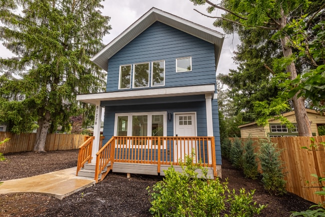 Building Photo - 8122 SE 74th Ave