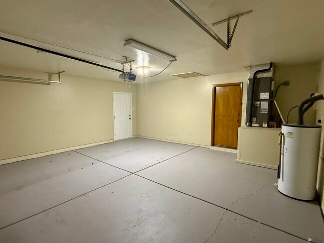 Building Photo - 10236 S Del Rico