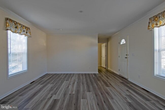 Building Photo - 86 Longbow Ln