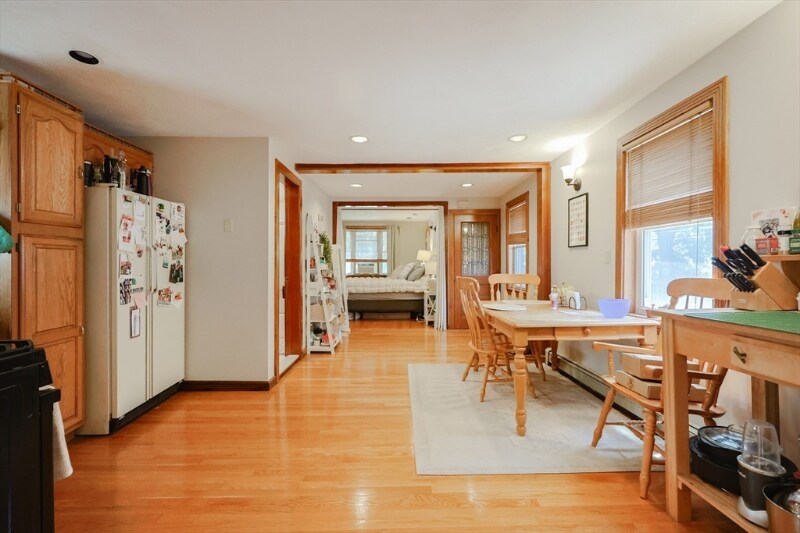 Building Photo - 127 Amory St