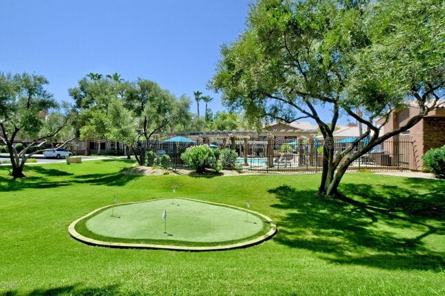 Building Photo - 7009 E Acoma Dr