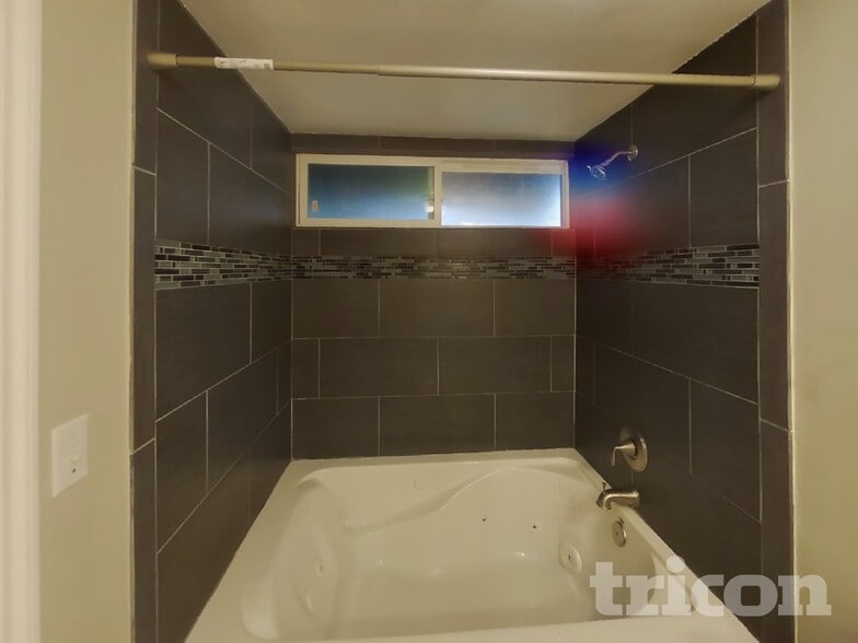 Building Photo - 25913 128th Pl SE