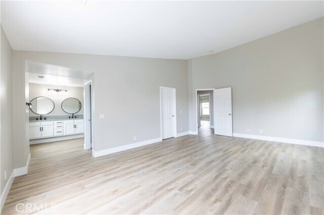 Building Photo - 13640 Silver Stirrup Dr