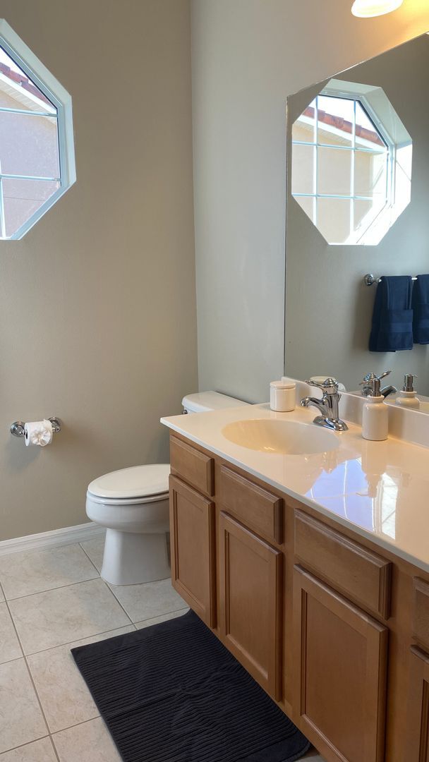 Building Photo - Prime Sarasota Seasonal Rental — Lakeside Mediterranean Gem