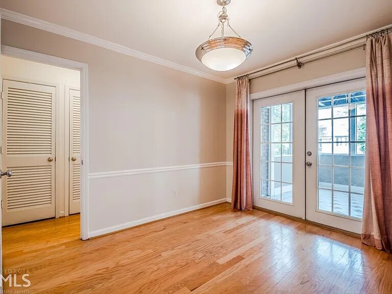 Dinning Room (the light is different now) - 1101 Collier Rd NW