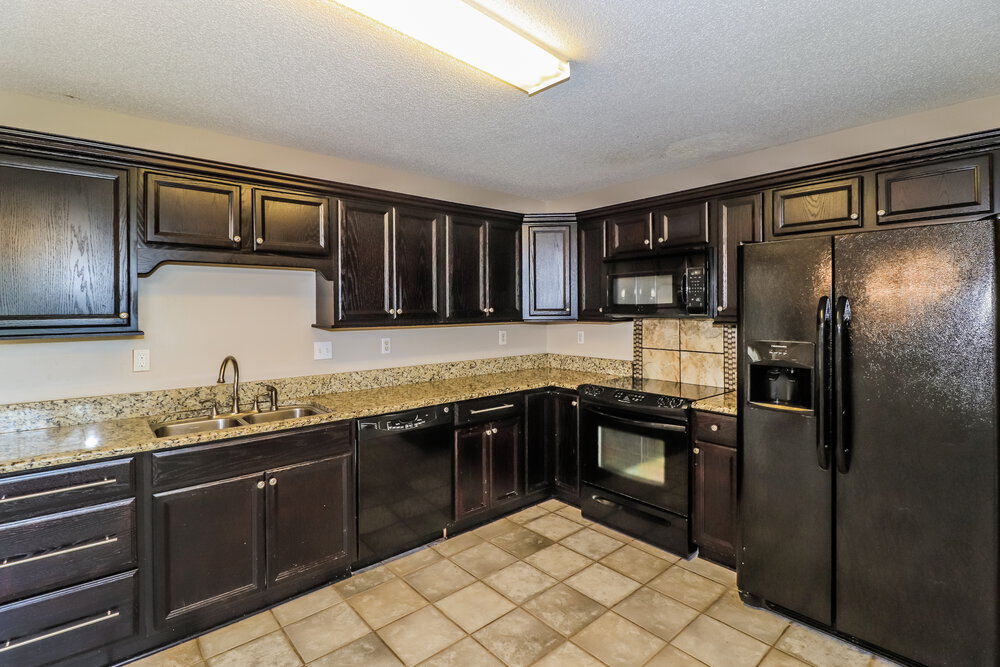 Building Photo - 5061 Thornebrook Cove