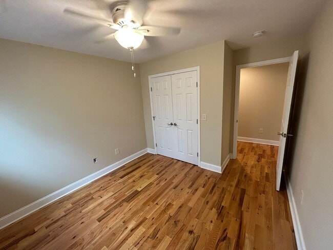 Building Photo - Downtown Morganton 3 Bedroom 2 Bath
