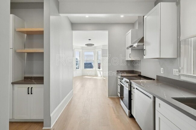 Building Photo - 1192 Pacific Ave