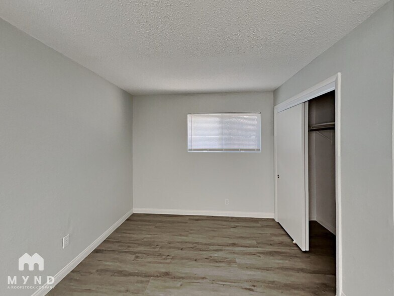 Building Photo - 545 Truffles St