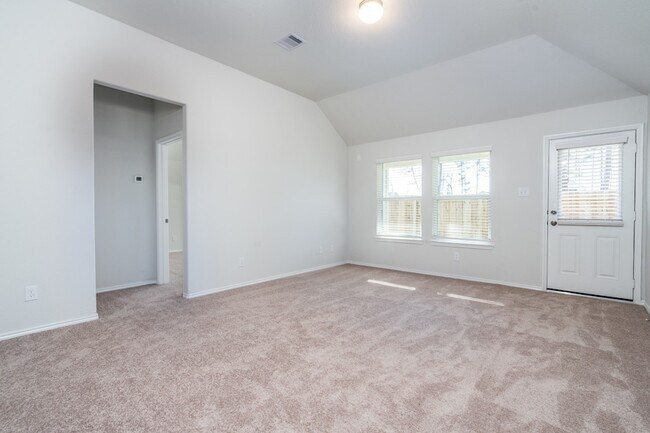 Building Photo - 40354 Bay Warbler Wy