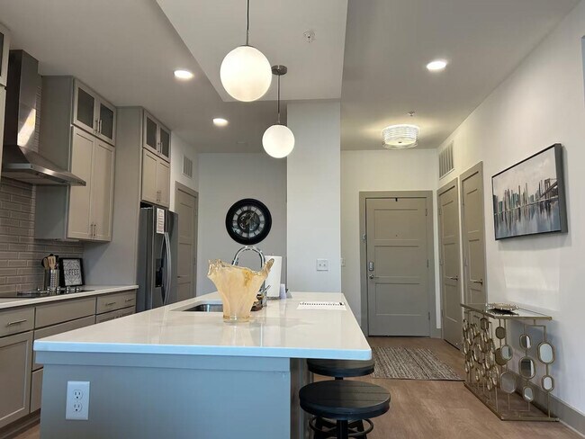 Building Photo - 13222 Ballantyne Corporate Pl