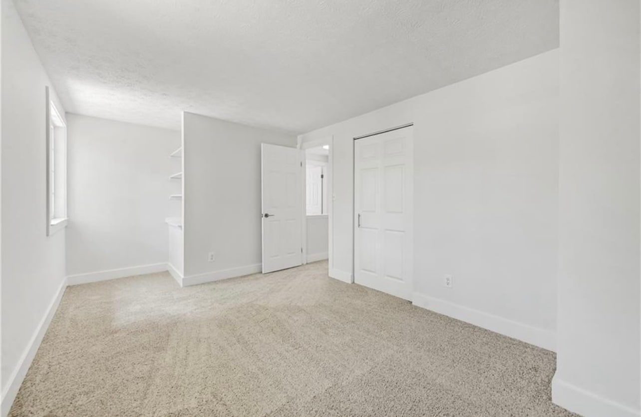 Building Photo - 1159 Saint Augustine Pl NE