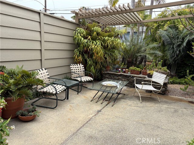 Building Photo - 34051 El Encanto Ave