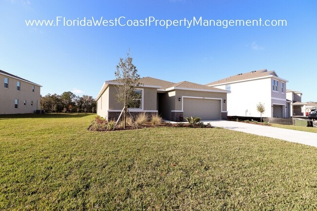 Building Photo - 16465 Woodside Gln