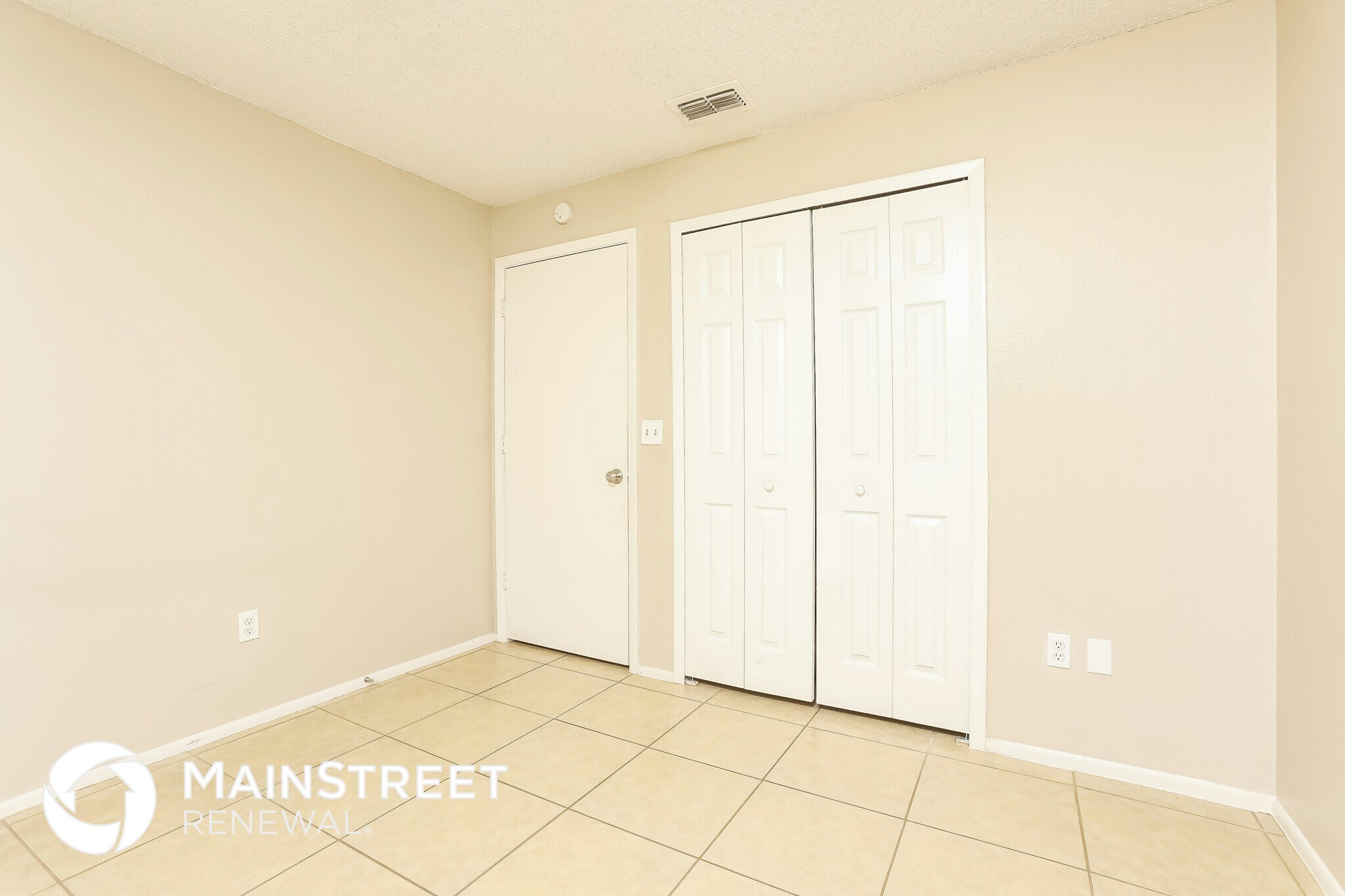 Building Photo - 3311 S St Lucie Dr